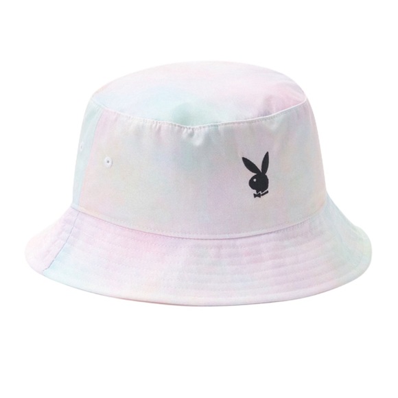 PacSun Accessories - NWOT: PLAYBOY BY PACSUN TIE-DYED BUCKET HAT